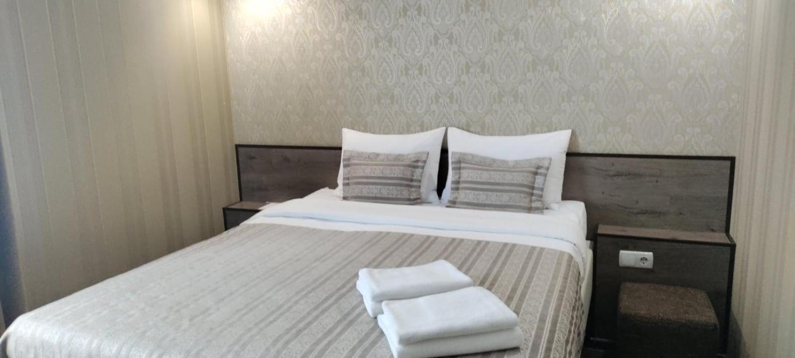 Шляпа Hotell Dnipro Exteriör bild